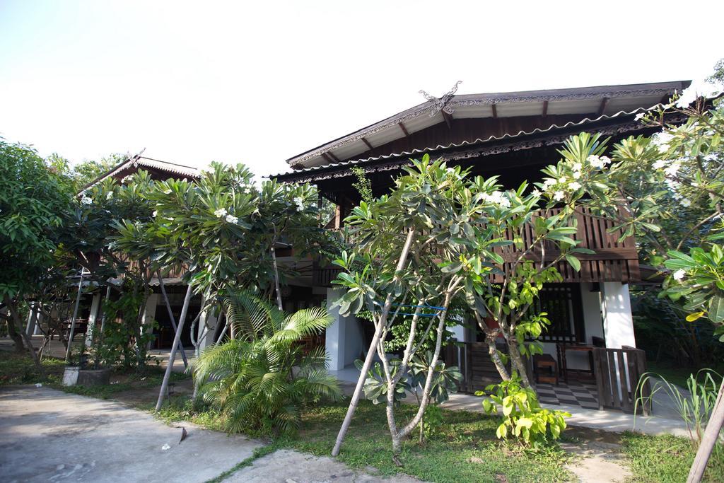 Hora Home Lampang Eksteriør bilde