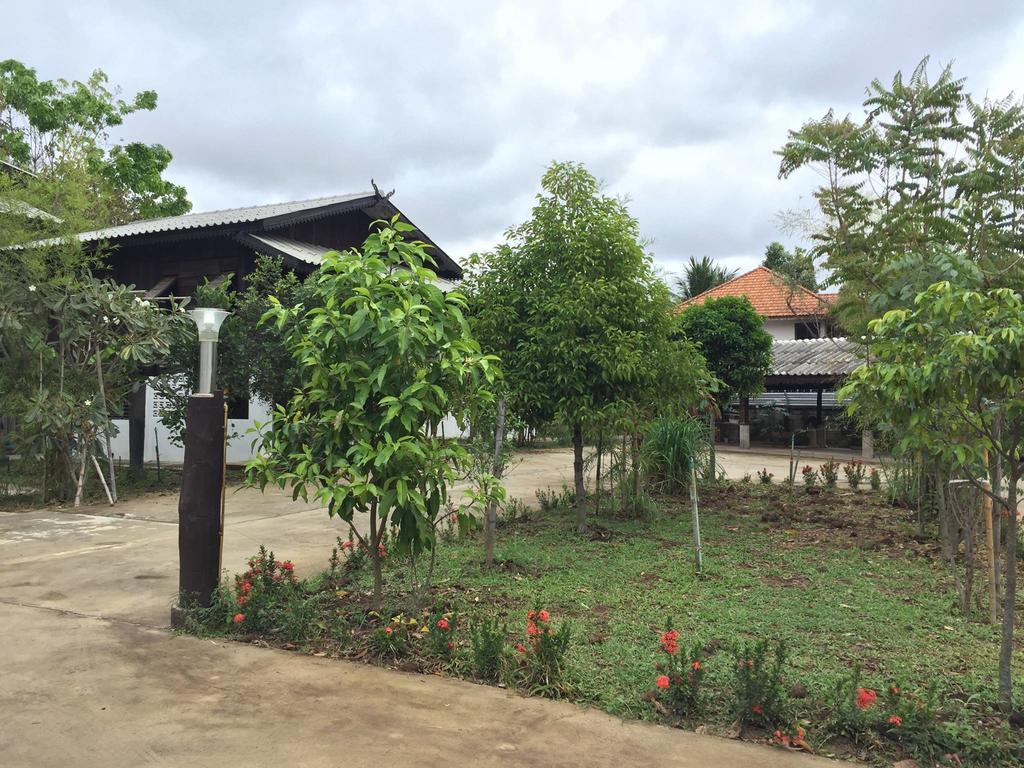 Hora Home Lampang Eksteriør bilde
